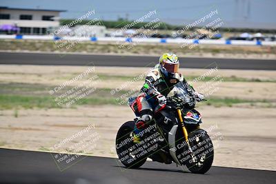 media/Apr-18-2025-TrackDaz (Fri) [[45f5874c44]]/B Group/Session 5 (Turns 5 and 6 - Inside)/
